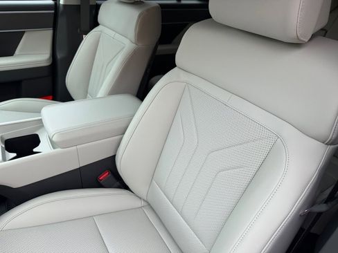 New 2026 Hyundai Santa Fe SEL image 11