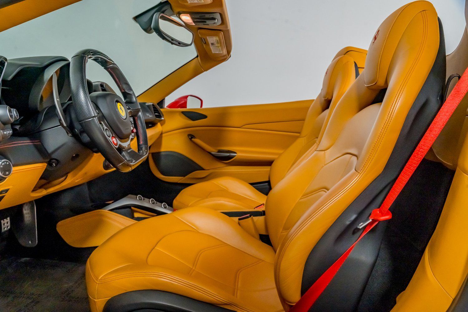 Certified 2017 Ferrari 488 Spider RWD image 27