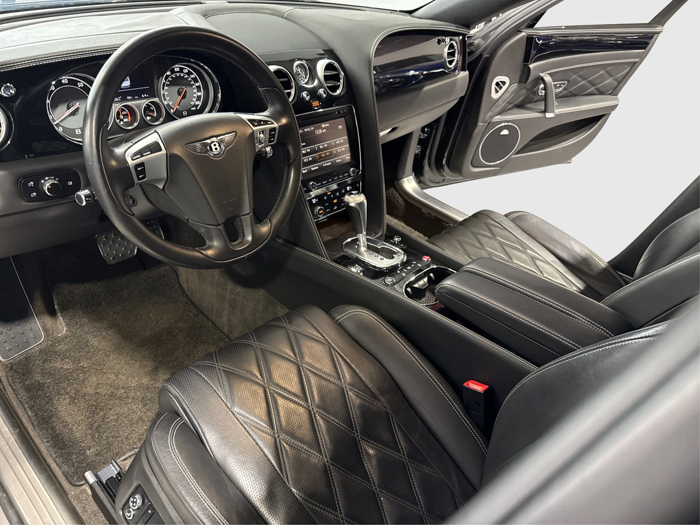 Used 2014 Bentley Flying Spur W12 AWD/4WD image 14