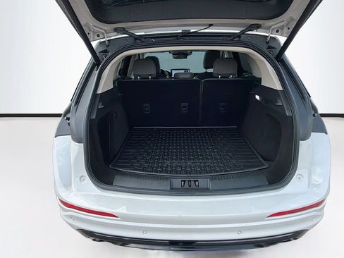 Used 2023 Lincoln Corsair Reserve w/ Equipment Group 201A AWD/4WD image 28