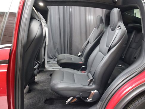 Used 2023 Tesla Model X image 51