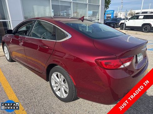 Used 2016 Chrysler 200 Limited w/ Anniversary Edition FWD image 6