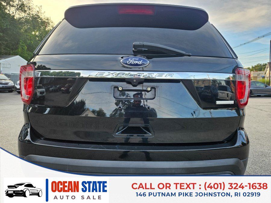 Used 2016 Ford Explorer FWD image 4