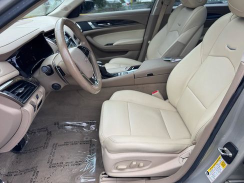 Used 2016 Cadillac CTS Luxury RWD image 12