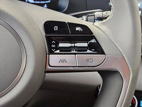 New 2026 Hyundai Elantra Sport FWD image 12