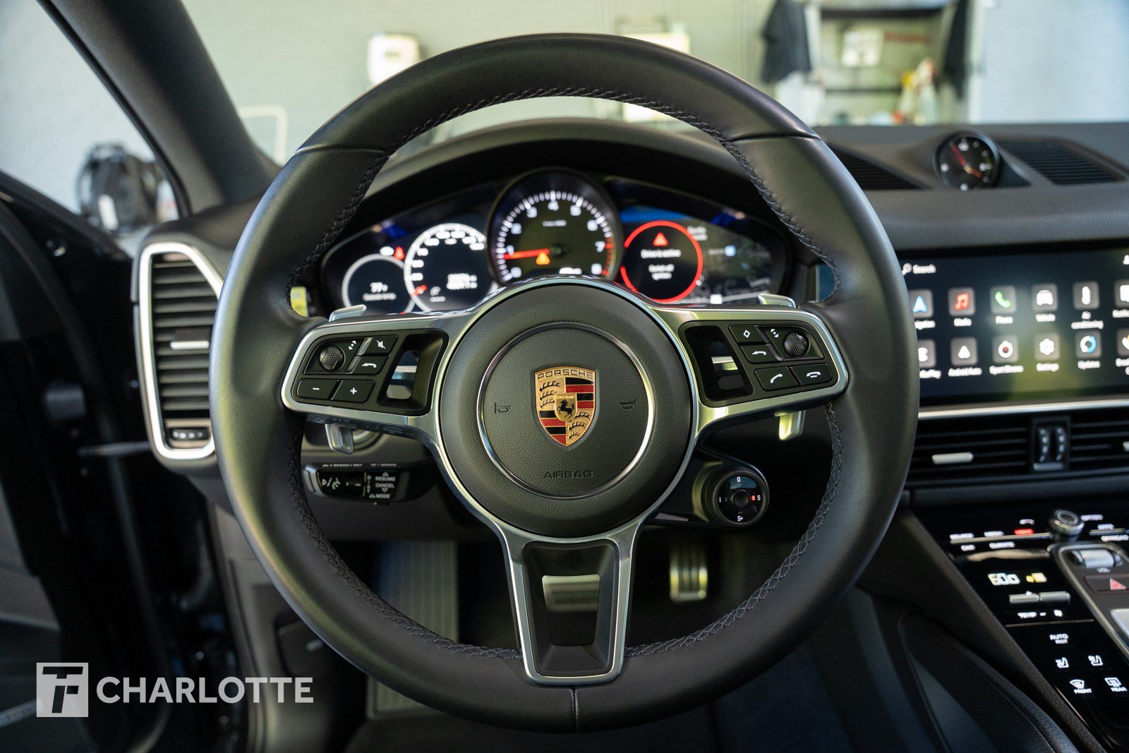 Used 2022 Porsche Cayenne S AWD/4WD image 18