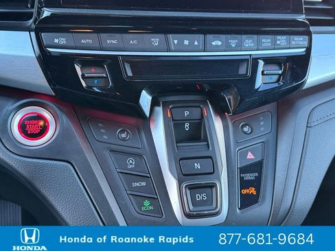 Used 2025 Honda Odyssey Sport-L image 26