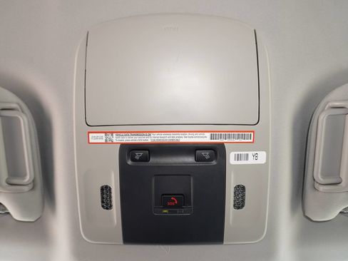 Used 2025 Toyota Camry LE FWD image 17