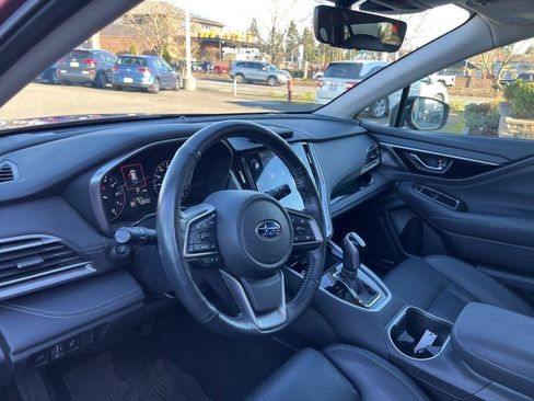 Used 2023 Subaru Outback Limited image 7