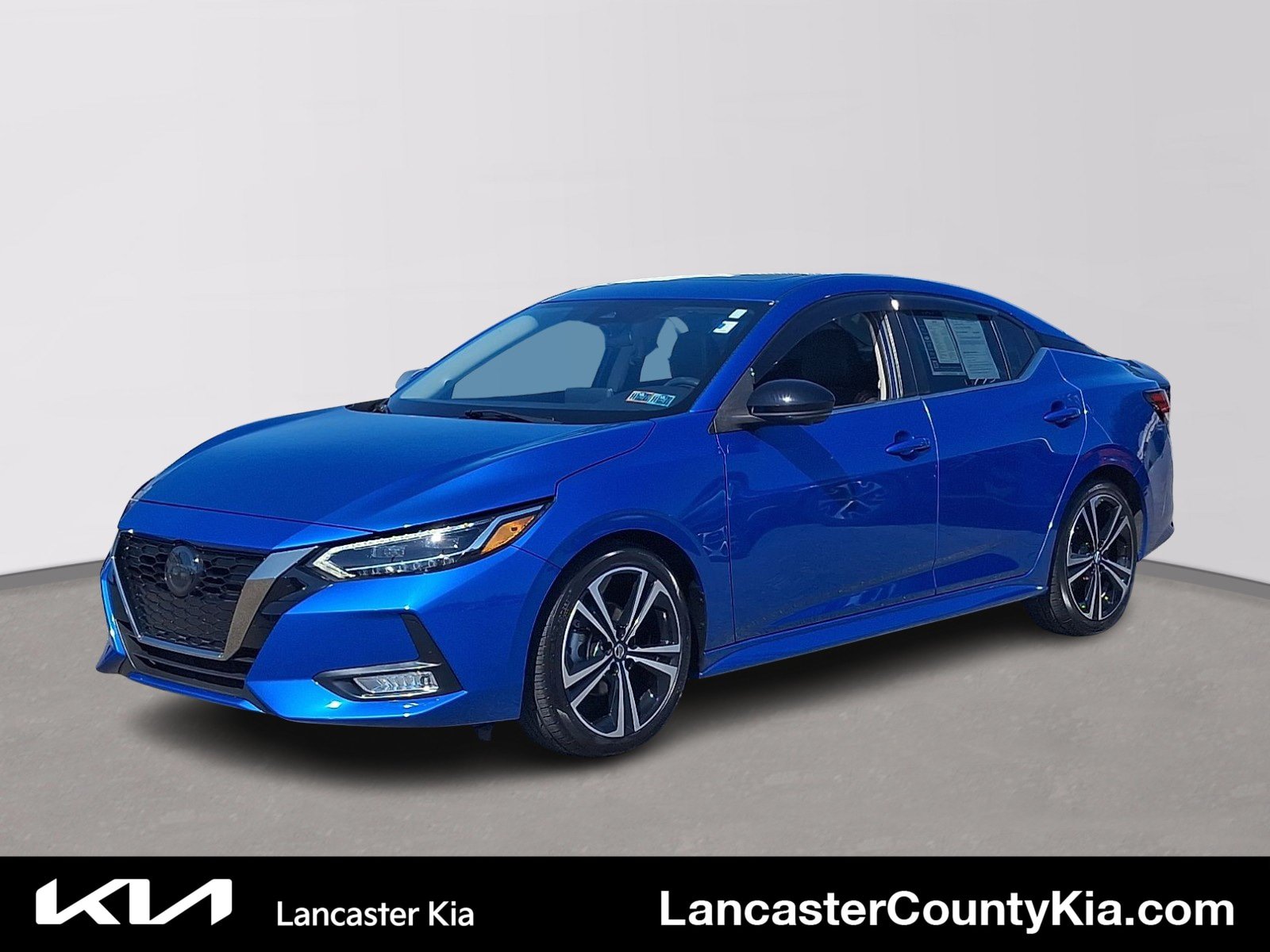 Used 2022 Nissan Sentra SR w/ SR Premium Package FWD image 1