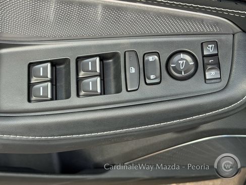 Used 2025 Acura MDX SH-AWD w/ Advance Package image 7