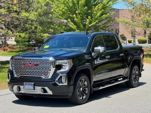 Used 2019 GMC Sierra 1500 Denali w/ Technology Package AWD/4WD image 3