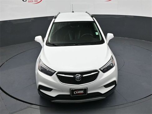 Used 2018 Buick Encore Preferred image 19