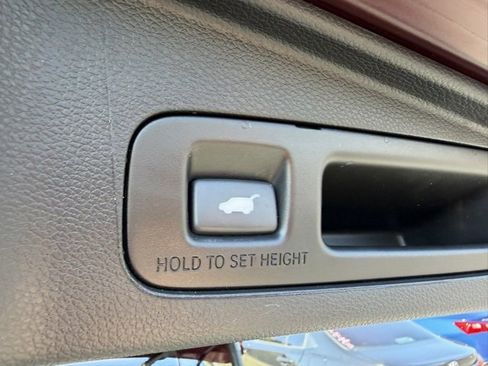 Used 2018 Honda CR-V EX-L image 9