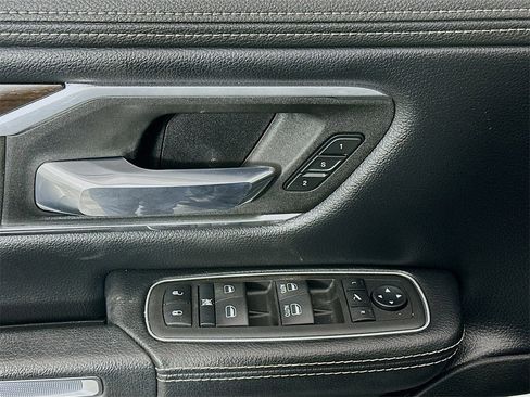 Used 2022 RAM 1500 Laramie image 17