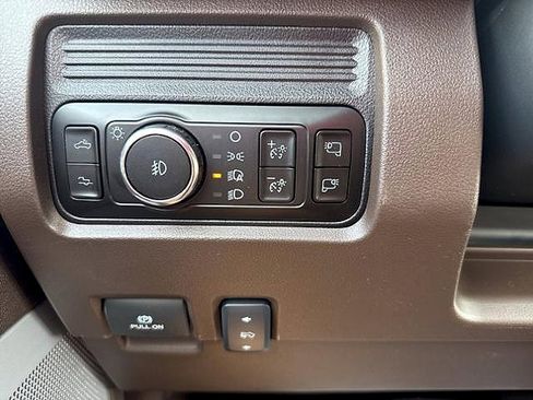 New 2025 Ford F250 King Ranch w/ Chrome Package image 20
