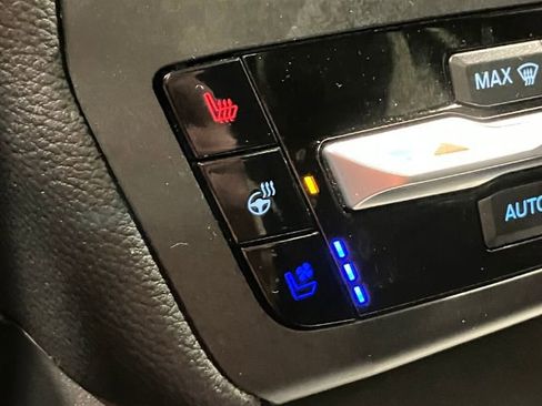 Used 2020 Ford Explorer Limited w/ Class III Trailer Tow Package image 42