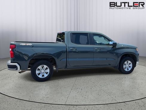 Used 2025 Chevrolet Silverado 1500 LT AWD/4WD image 7