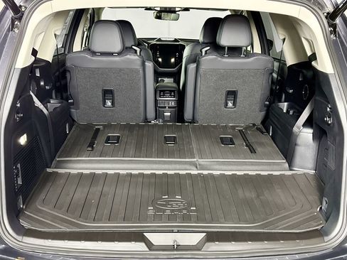 New 2026 Subaru Ascent Limited AWD/4WD image 22
