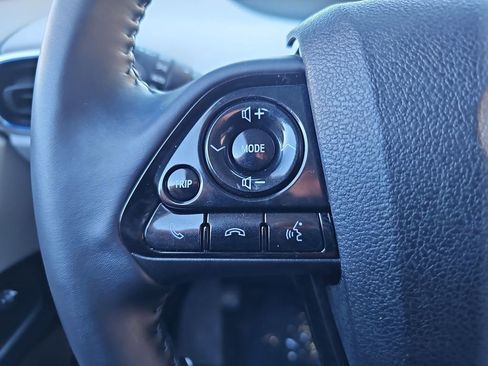 Certified 2022 Toyota Prius Limited w/ Premium Convenience Package image 11