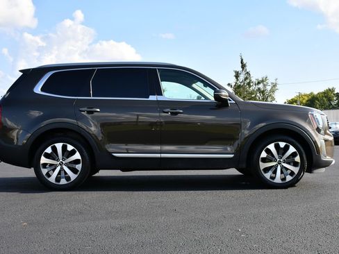 Used 2022 Kia Telluride S AWD/4WD image 8