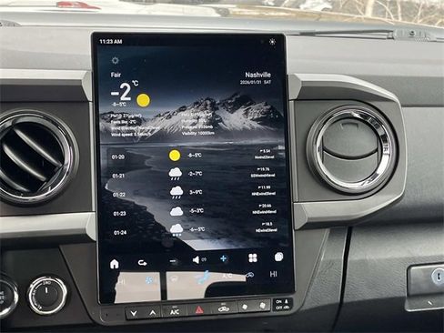 Used 2021 Toyota Tacoma TRD Off-Road image 15