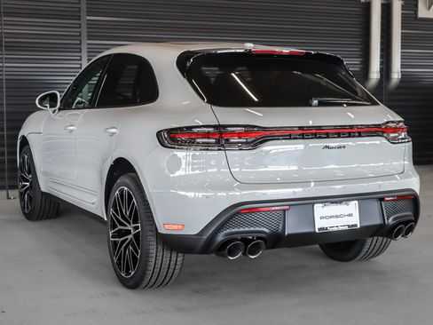New 2026 Porsche Macan AWD/4WD image 3