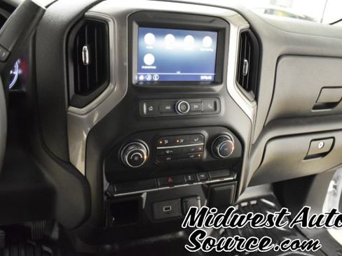 Used 2020 Chevrolet Silverado 1500 W/T image 17