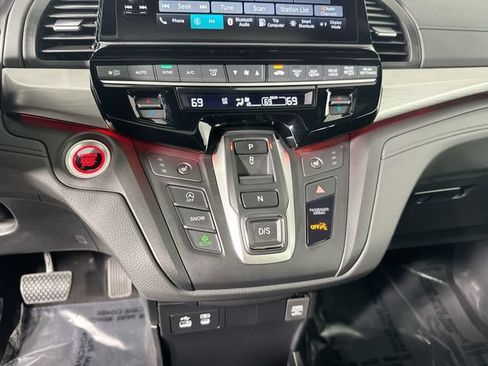 Used 2026 Honda Odyssey Sport-L image 17