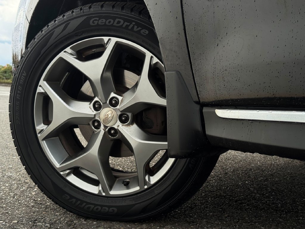 Used 2016 Subaru Forester 2.5i Touring AWD/4WD image 28