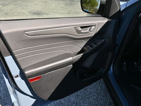 New 2026 Ford Escape Active image 14