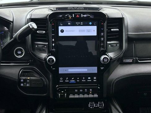 Certified 2024 RAM 2500 Limited image 12