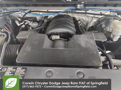 Used 2017 Chevrolet Silverado 1500 LT w/ All Star Edition AWD/4WD image 34