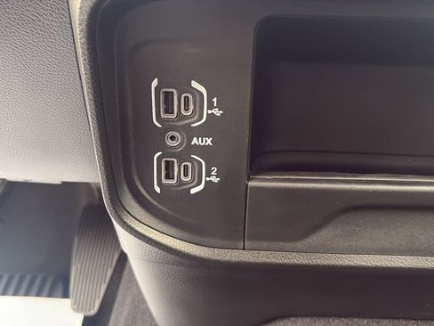 Used 2025 RAM 2500 Tradesman AWD/4WD image 16