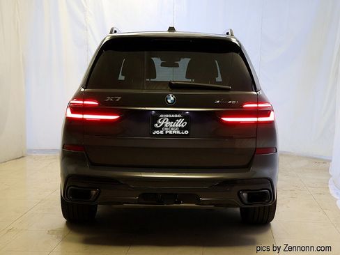 Used 2026 BMW X7 xDrive40i w/ M Sport Package AWD/4WD image 7