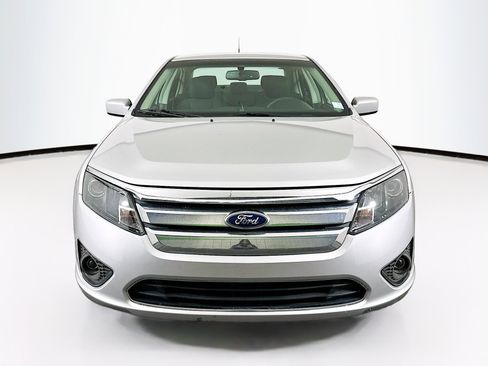 Used 2011 Ford Fusion SE w/ 202A Rapid Spec Order Code image 2