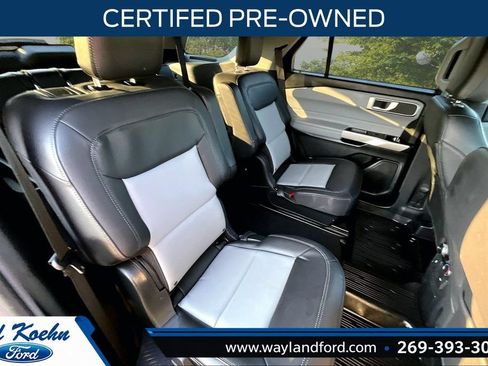 Certified 2023 Ford Explorer XLT w/ Equipment Group 202A AWD/4WD image 26