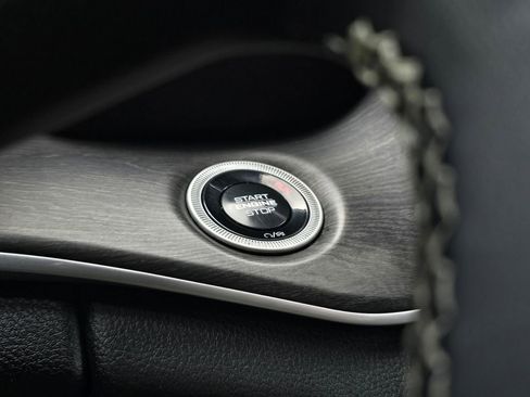 Used 2024 Jeep Grand Cherokee Limited image 29