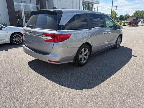 Used 2019 Honda Odyssey EX-L image 3