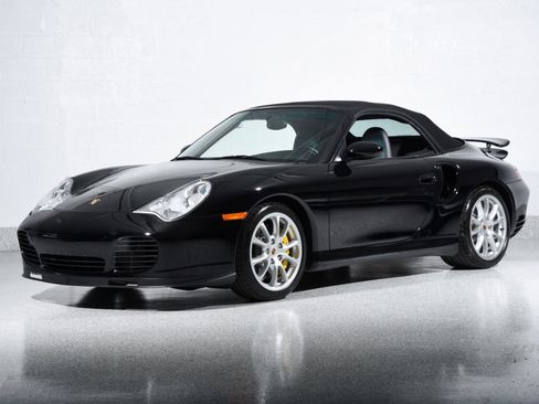 Used 2005 Porsche 911 4 Cabriolet AWD/4WD image 30