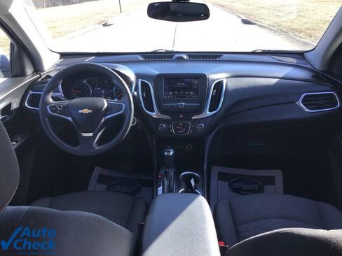 Used 2019 Chevrolet Equinox LT image 18
