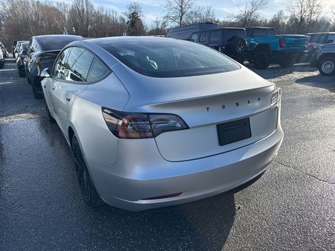 Used 2021 Tesla Model 3 Standard Range Plus image 7