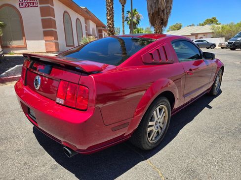 Used 2007 Ford Mustang GT RWD image 5