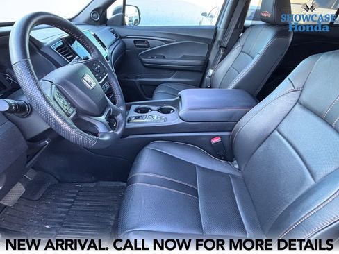 Used 2025 Honda Passport TrailSport image 9