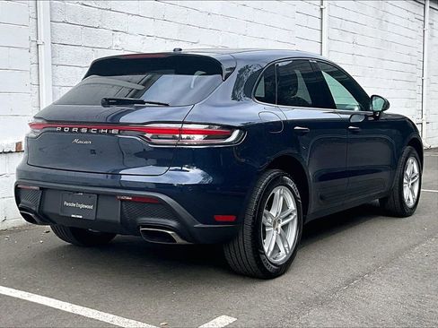 Used 2023 Porsche Macan AWD/4WD image 17