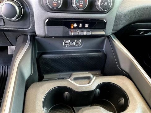 Used 2021 RAM 1500 Big Horn AWD/4WD image 18
