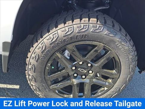 New 2026 Chevrolet Silverado 1500 Custom Trail Boss AWD/4WD image 19