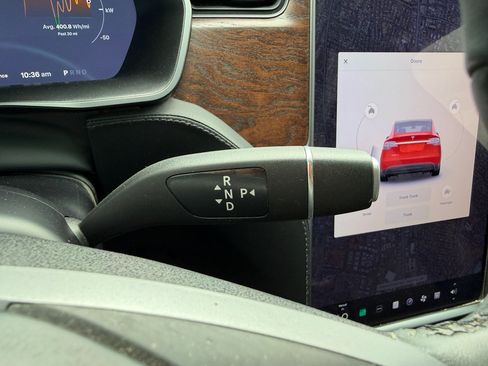 Used 2021 Tesla Model X Long Range AWD/4WD image 22