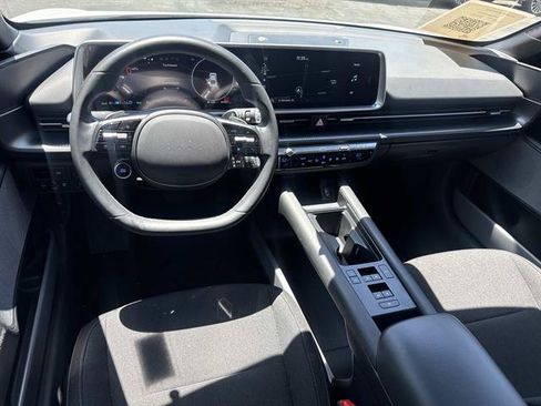 Used 2023 Hyundai Ioniq 6 SE RWD image 8