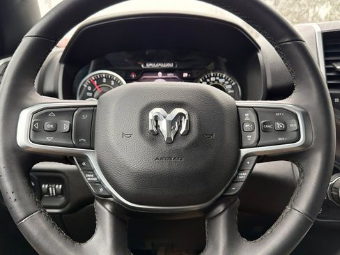 Used 2025 RAM 1500 Big Horn image 31